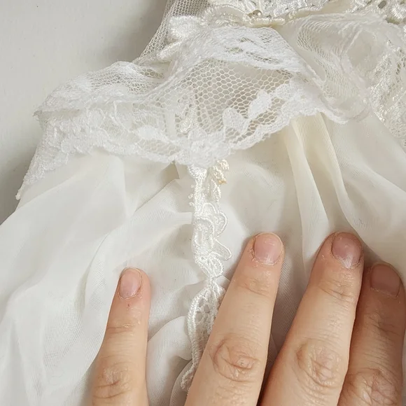 *RESERVED* Vintage Midsize Chiffon Long Sleeve Drop Waist Wedding Dress - Picture 6 of 7